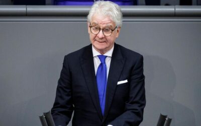 „Sei ein Mensch!“