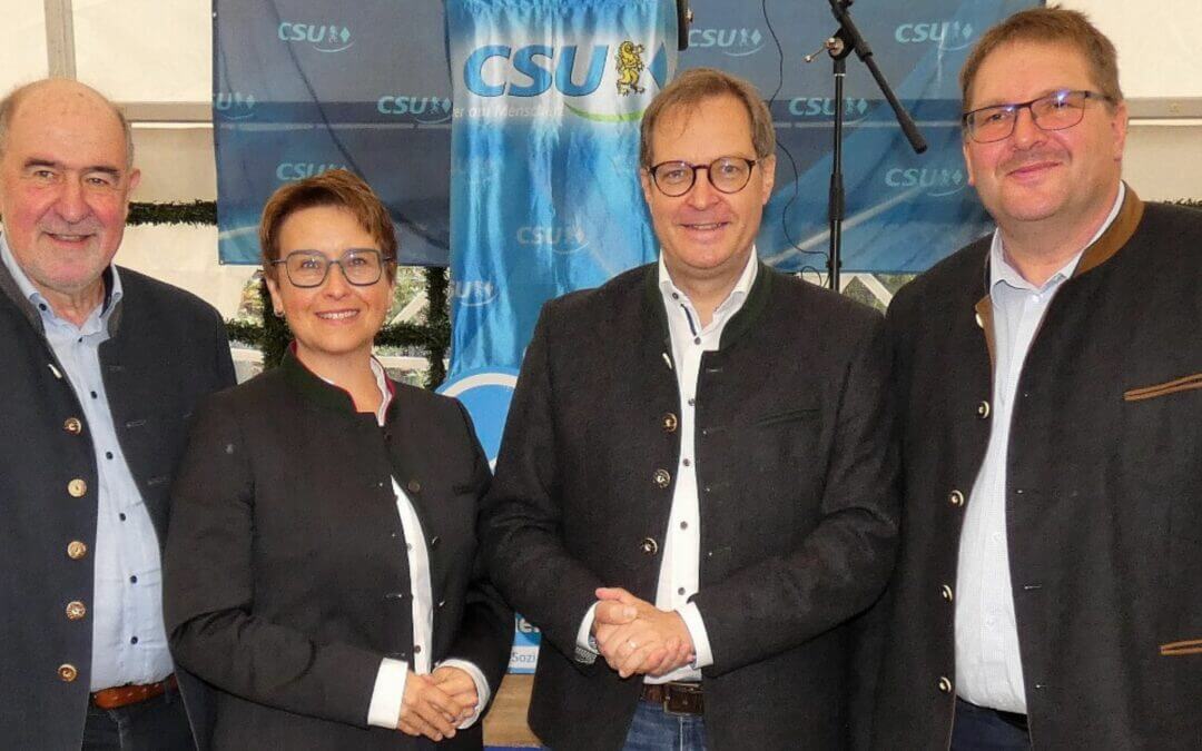Traditioneller Kirchweihschoppen in Trautmannshofen