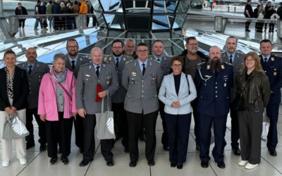 Besuchergruppe der Bundeswehr aus dem Wahlkreis