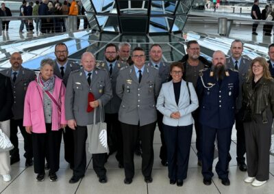 Besuchergruppe der Bundeswehr aus dem Wahlkreis