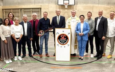 Eröffnung der neuen Klemens-Kratzer-Halle des SC Oberölsbach