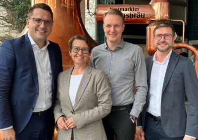 Mit unserem Europaabgeordneten Christian Doleschal zu Besuch bei Neumarkter Lammsbräu und der Hammerbacher GmbH
