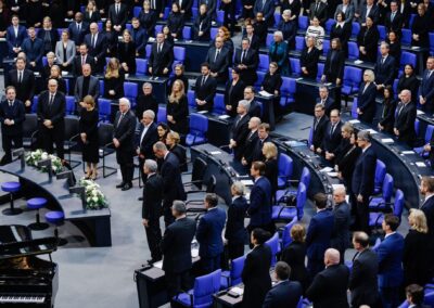 Staatsakt für Rita Süßmuth: Abschied im Bundestag